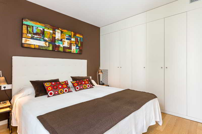 Urban District Apartments - Rambla Suites & Pool Barcelona Exterior foto
